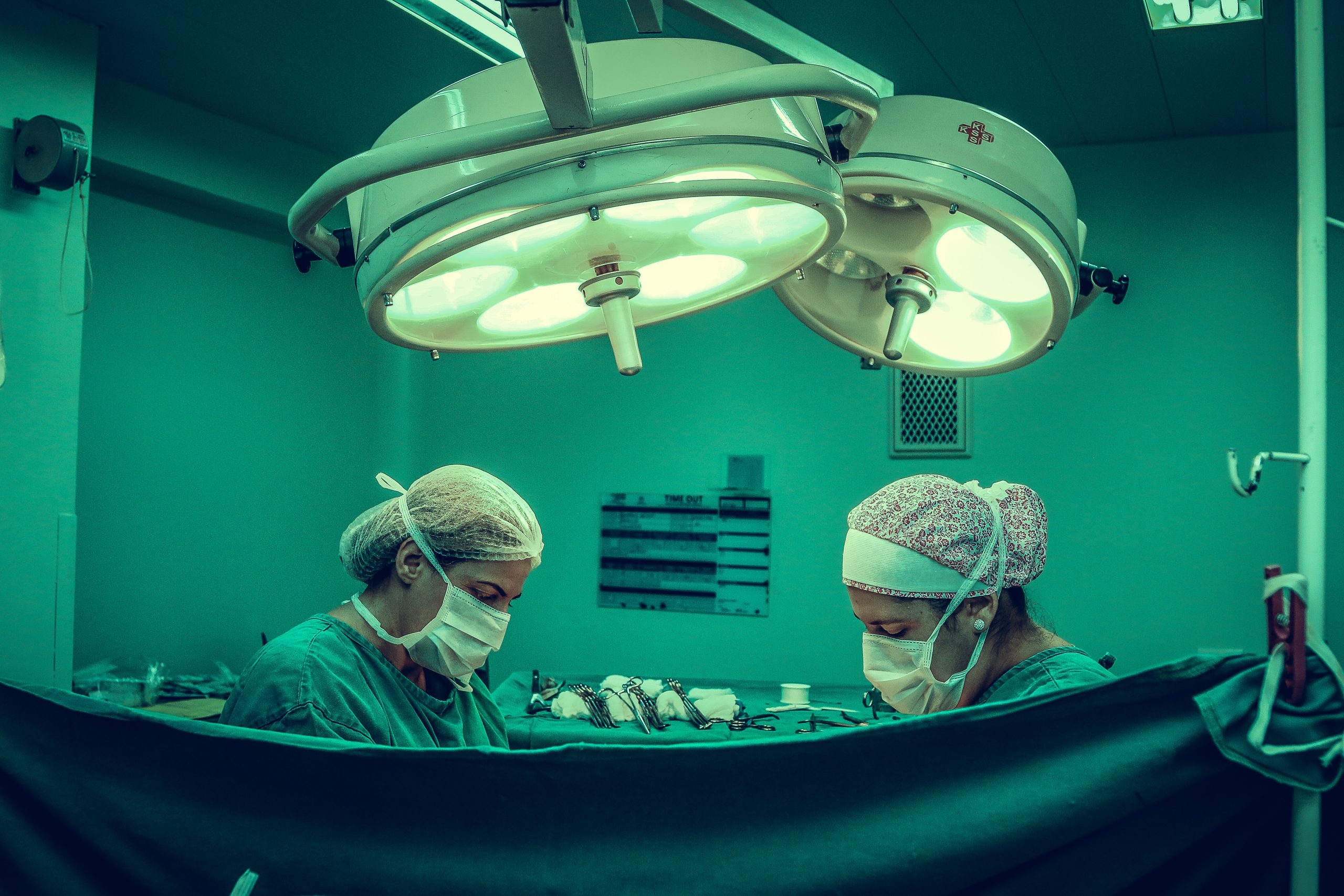 Tout à savoir sur la chirurgie esthétique en Turquie : principes, techniques et spécialités